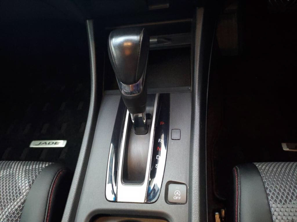 ジェイドRSの写真 19