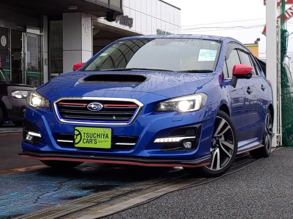 スバル　レヴォーグ　１．６ＧＴアイサイトＶスポーツ