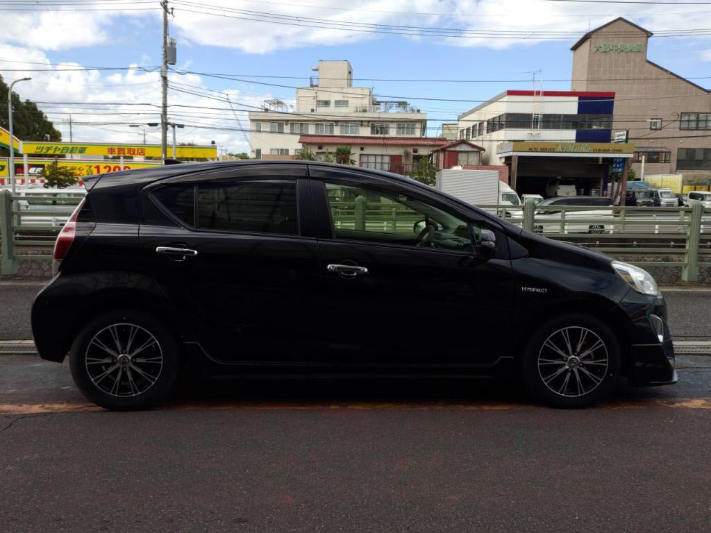 アクアSスタイルブラックの写真 10