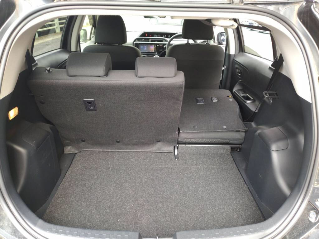 アクアSスタイルブラックの写真 26