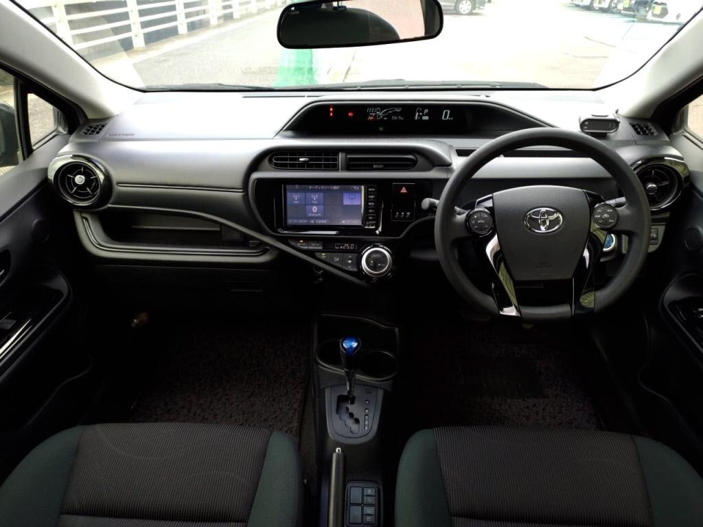 アクアSスタイルブラックの写真 3