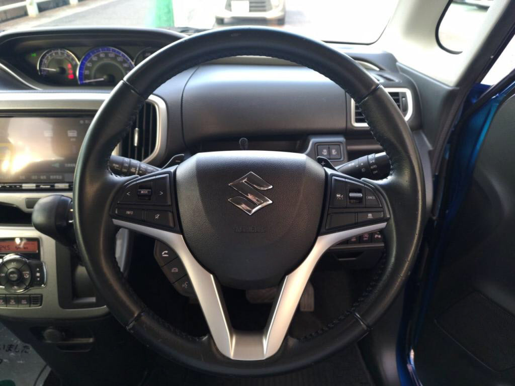 ソリオハイブリッドMZの写真 13