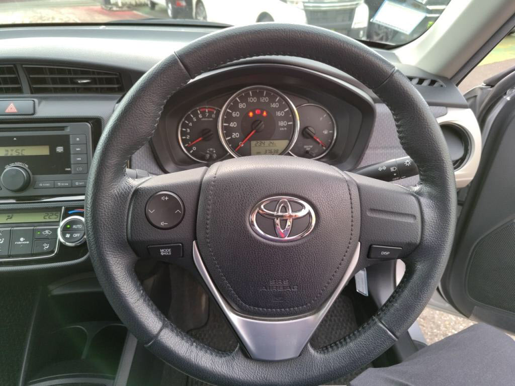 カローラアクシオ1.5Gの写真 14