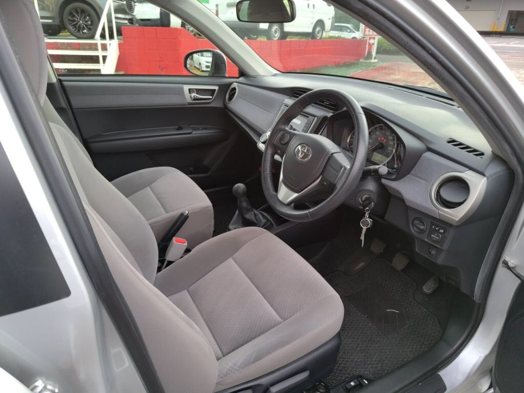 カローラアクシオ1.5Gの写真 21