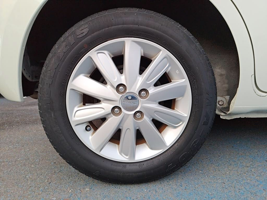 マーチ５ＨＢボレロの写真 28