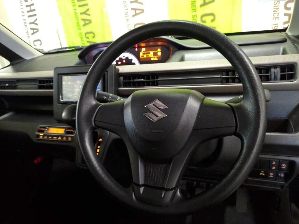 ワゴンＲハイブリッドＦＸの写真 13