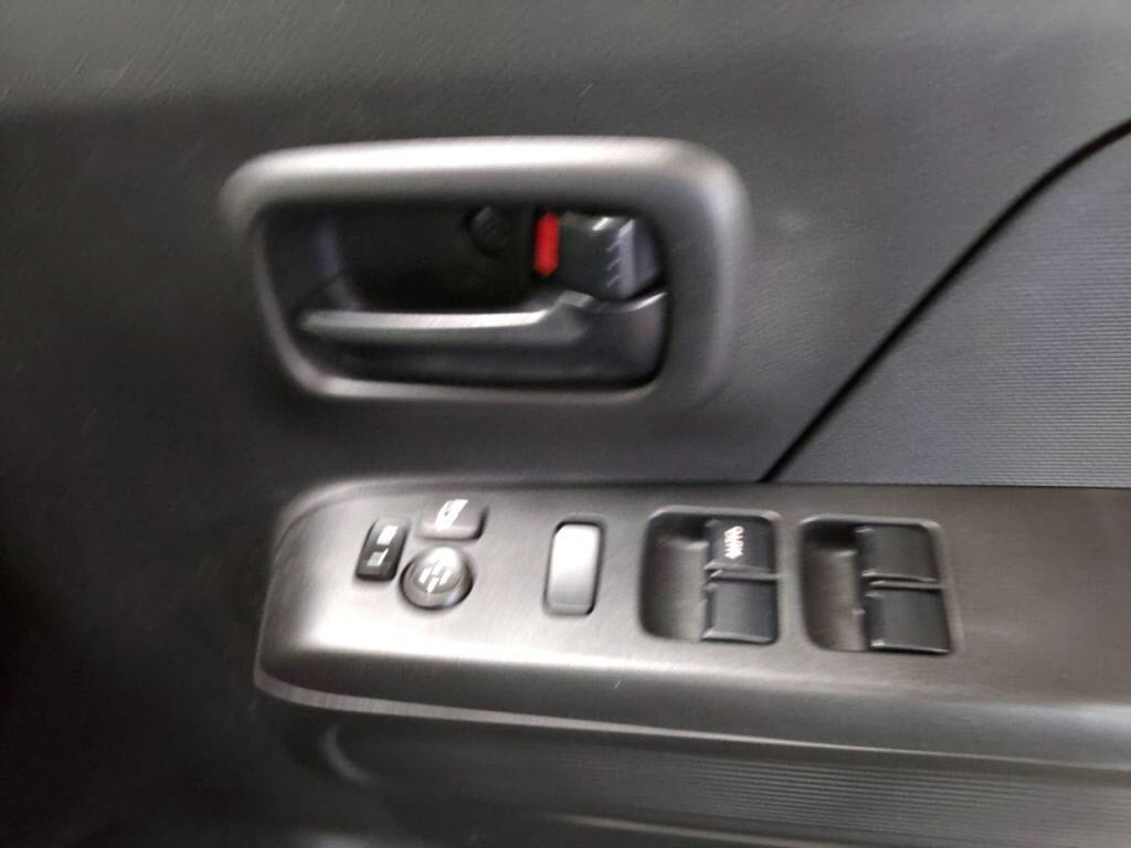 ワゴンＲハイブリッドＦＸの写真 15