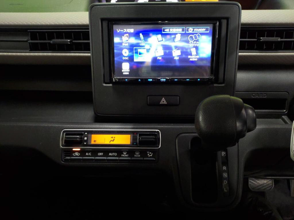 ワゴンＲハイブリッドＦＸの写真 16