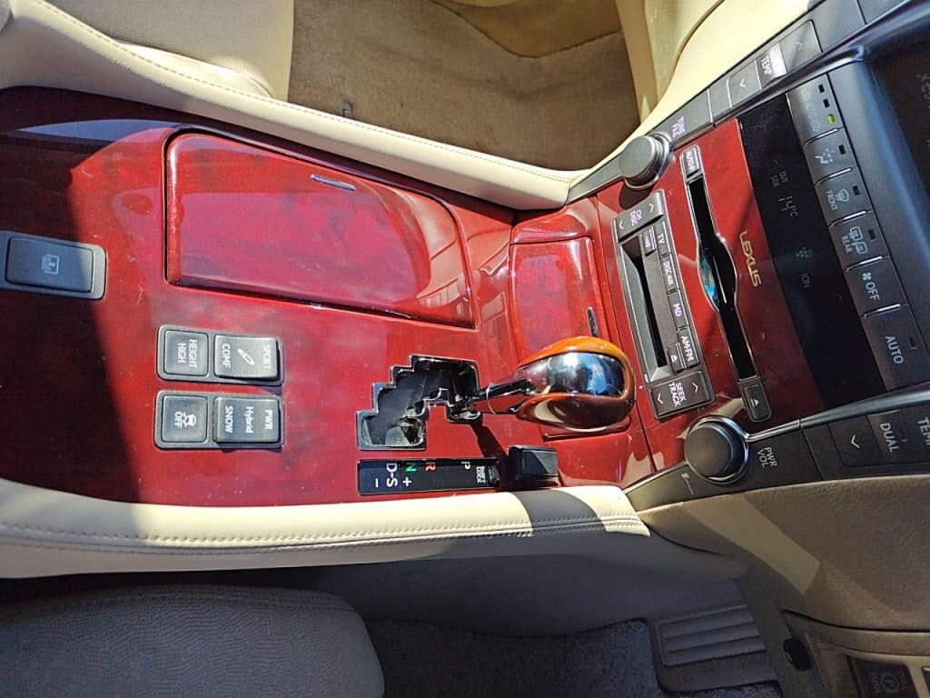 ＬＳハイブリッドＬＳ６００ｈの写真 15