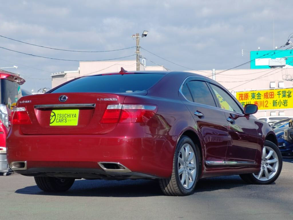 ＬＳハイブリッドＬＳ６００ｈの写真 2