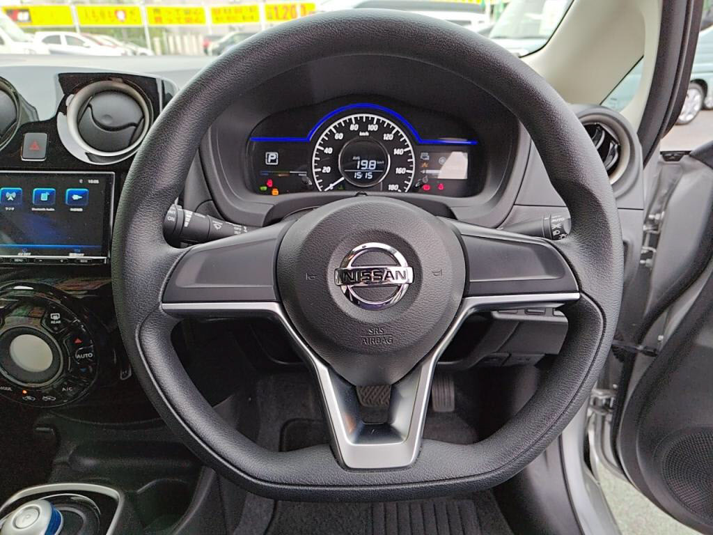 ノートｅパワーｅパワーＢの写真 17