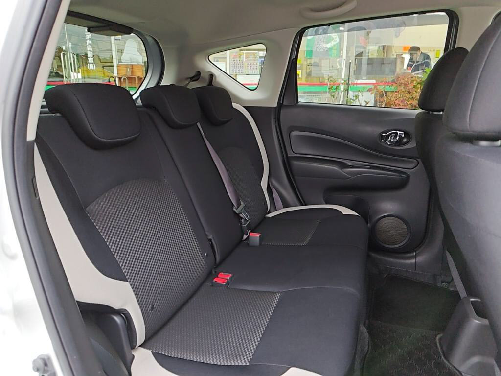 ノートｅパワーｅパワーＢの写真 22