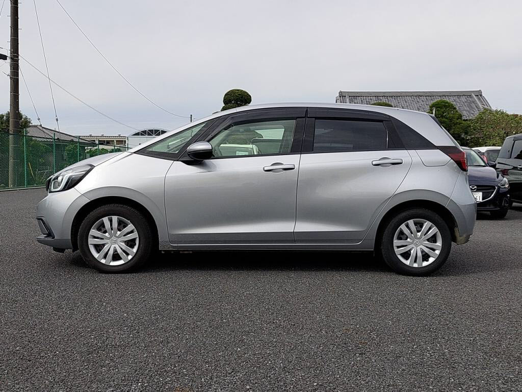 フィットハイブリッドｅＨＥＶベーシックの写真 12