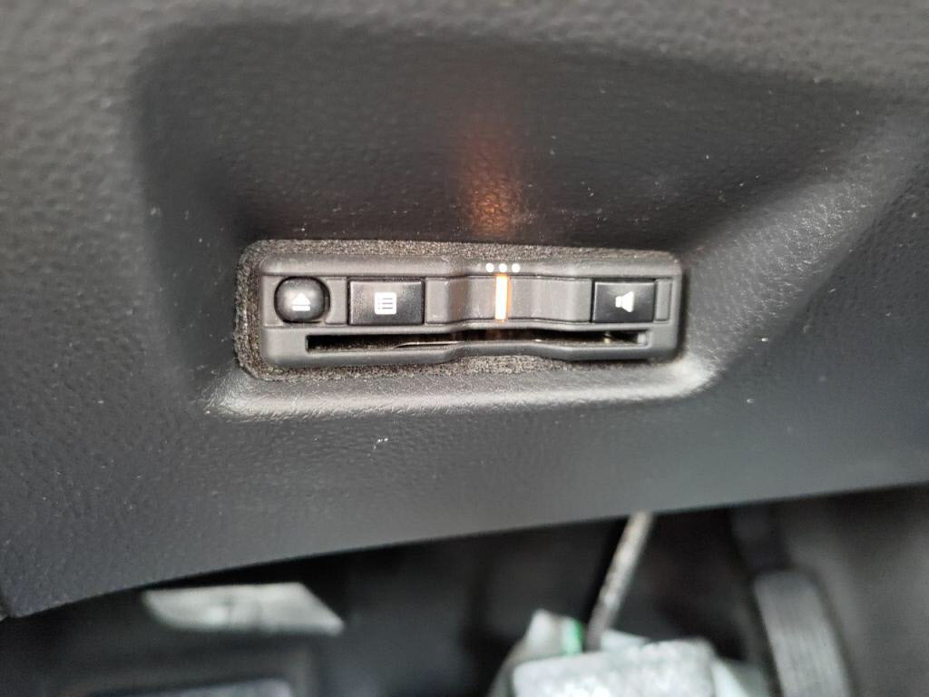 フィットハイブリッドｅＨＥＶベーシックの写真 19