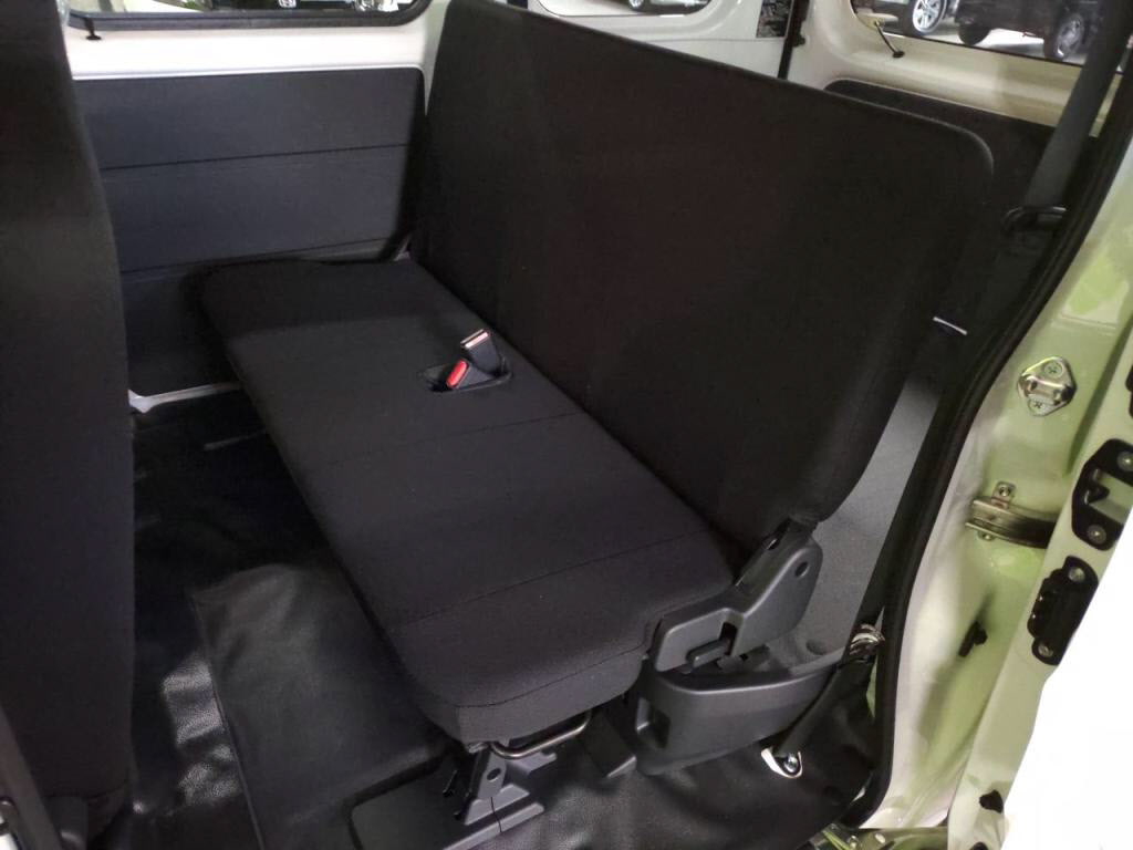 ハイゼットカーゴデラックスの写真 23