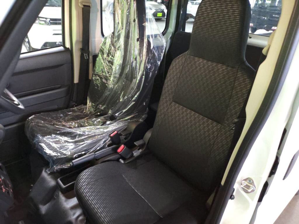 ハイゼットカーゴデラックスの写真 24