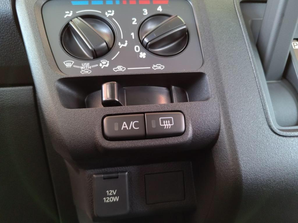 ハイゼットカーゴデラックスの写真 14