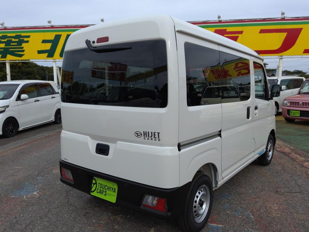 ハイゼットカーゴデラックスの写真 2