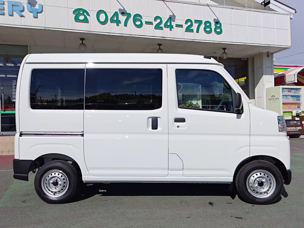 ハイゼットカーゴデラックスの写真 11