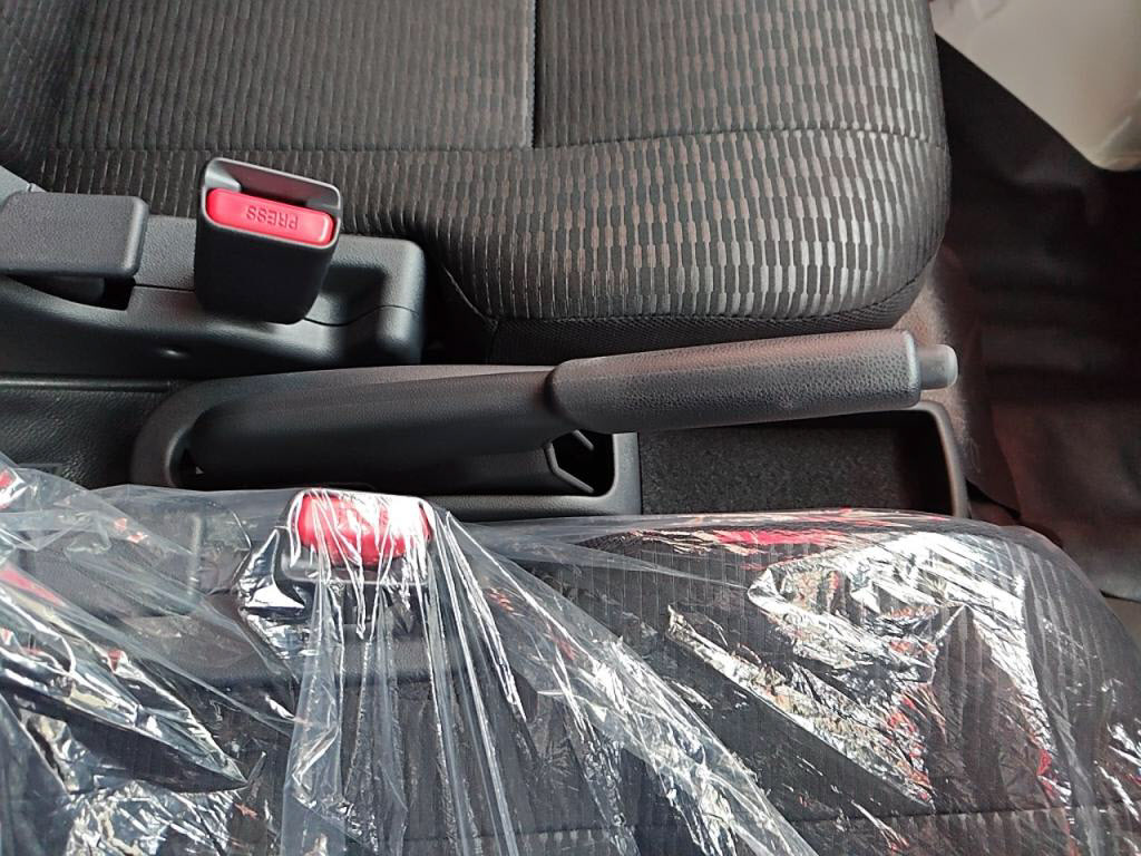 ハイゼットカーゴデラックスの写真 14