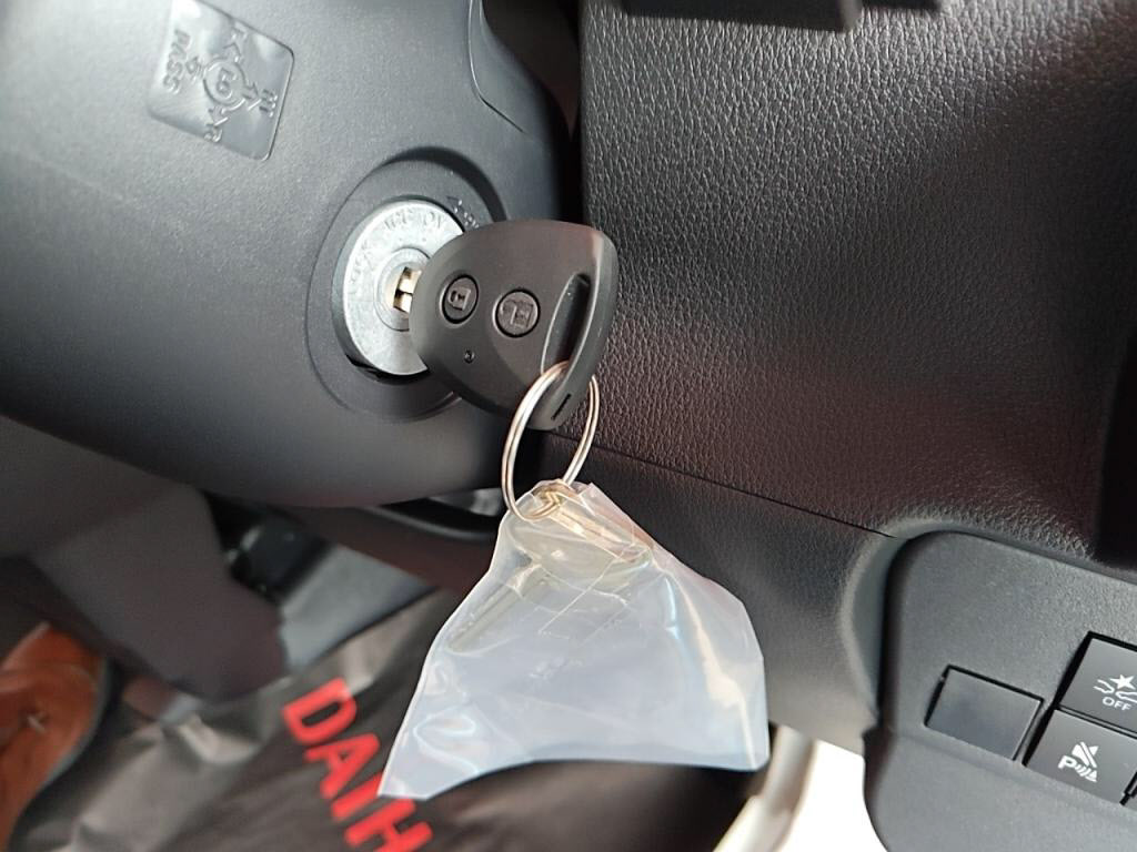 ハイゼットカーゴデラックスの写真 16