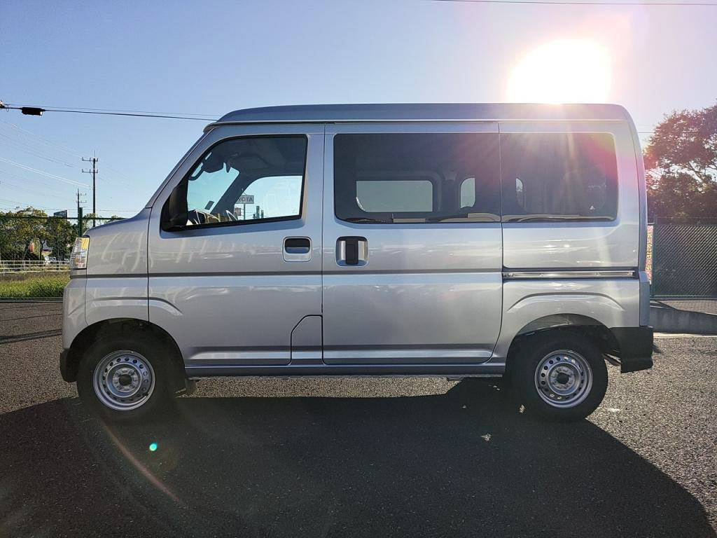 ハイゼットカーゴデラックスの写真 12