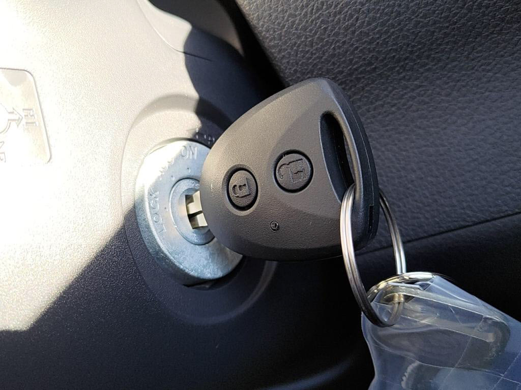 ハイゼットカーゴデラックスの写真 13