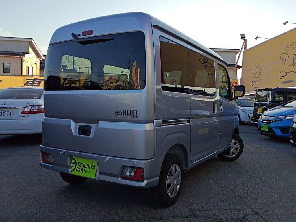 ハイゼットカーゴクルーズターボの写真 2
