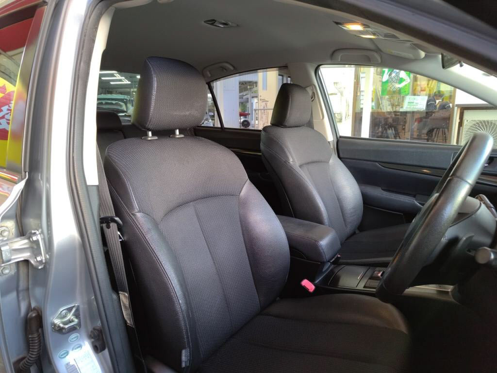 レガシィＢ４２．０ＧＴ＿ＤＩＴアイサイトの写真 13