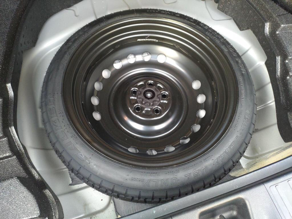 プリウスAツーリングセレクションの写真 30