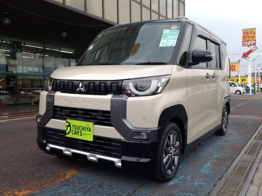 ミツビシ　デリカミニ　Ｔプレミアム