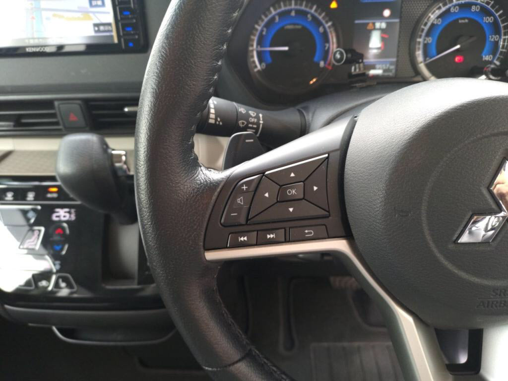 デリカミニＴプレミアムの写真 15