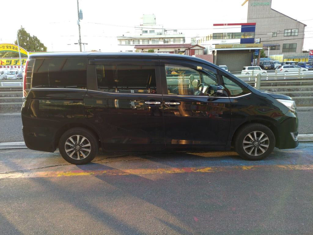 エスクァイアＧｉの写真 11