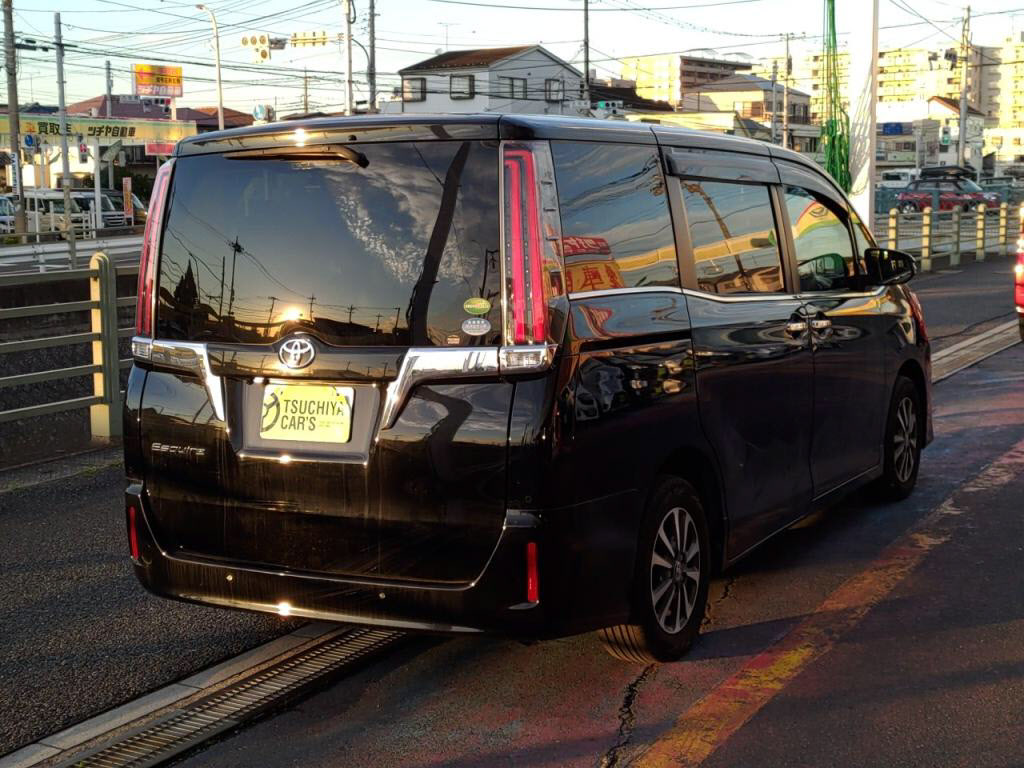 エスクァイアＧｉの写真 2