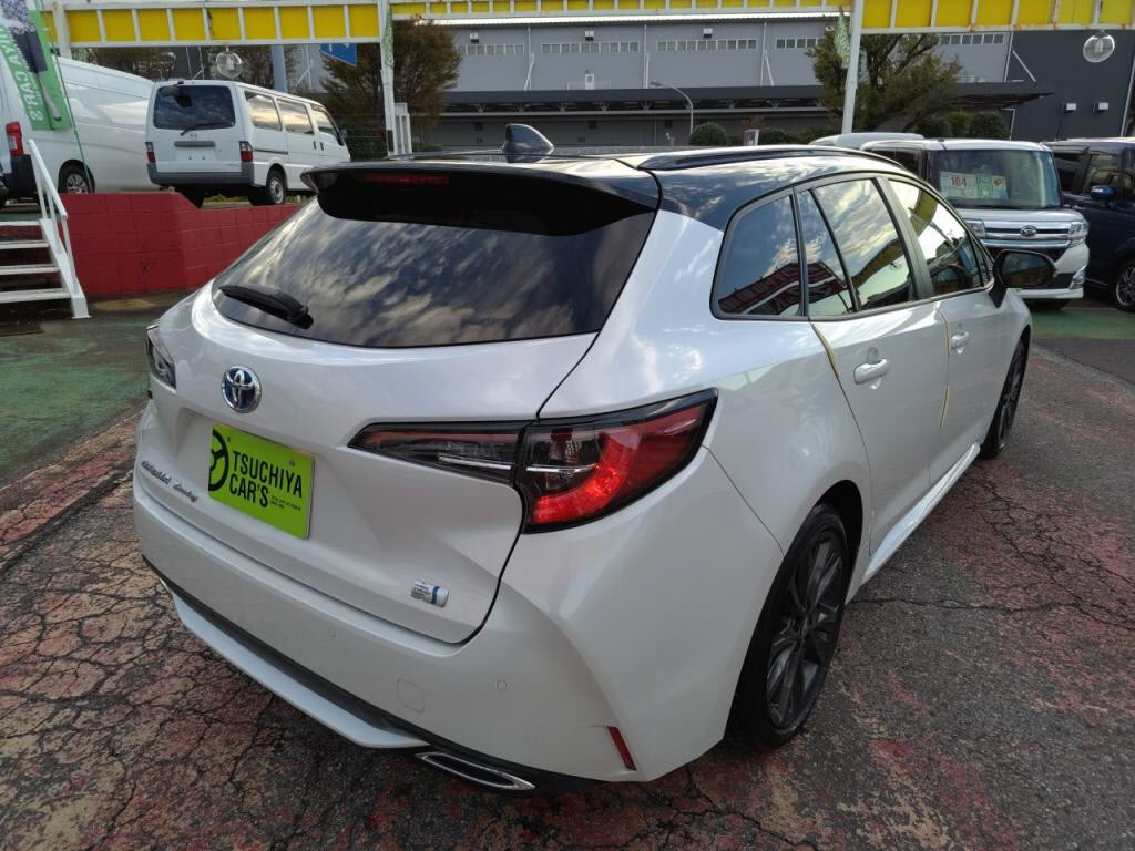 カローラツーリングハイブリッドハイブリッドダブルバイビーの写真 11