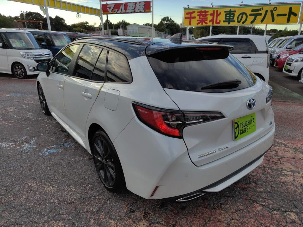 カローラツーリングハイブリッドハイブリッドダブルバイビーの写真 12