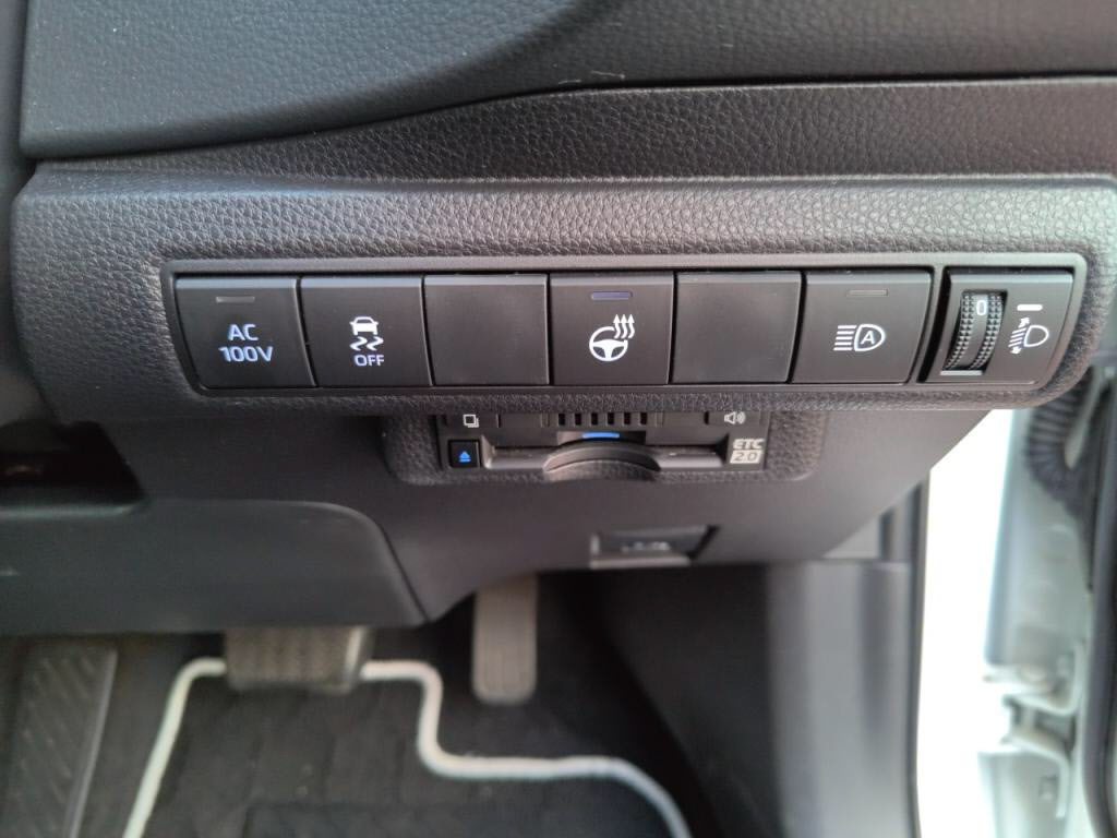 カローラツーリングハイブリッドハイブリッドダブルバイビーの写真 15