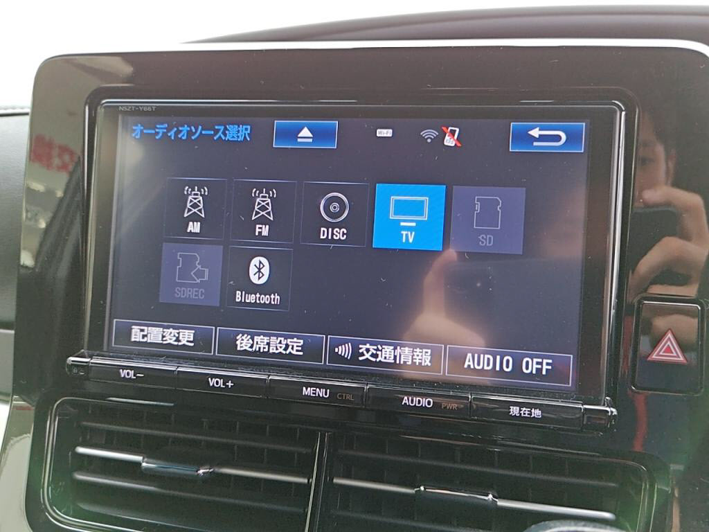 エスティマアエラスプレミアムＧの写真 13