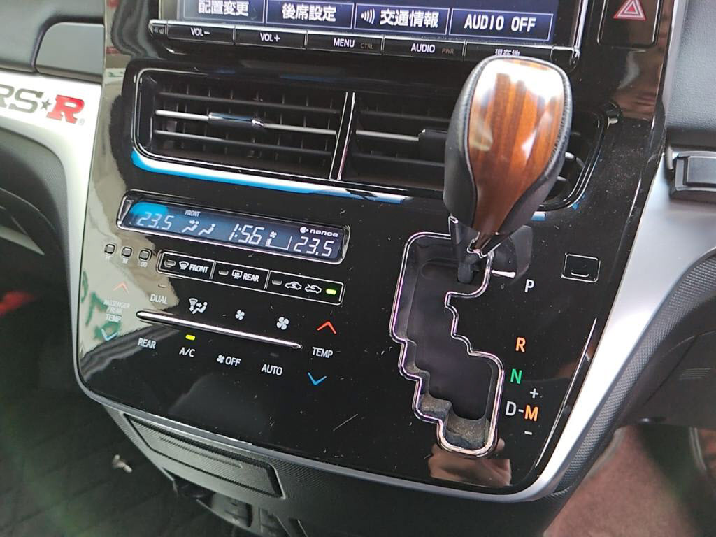 エスティマアエラスプレミアムＧの写真 14