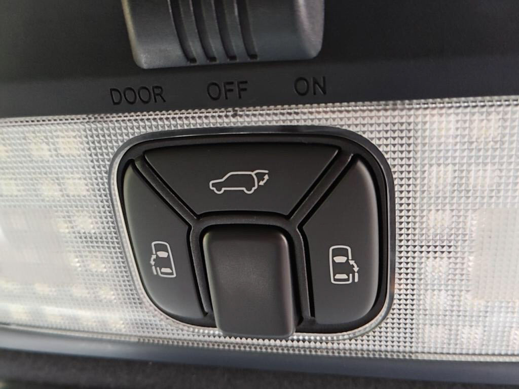 エスティマアエラスプレミアムＧの写真 18