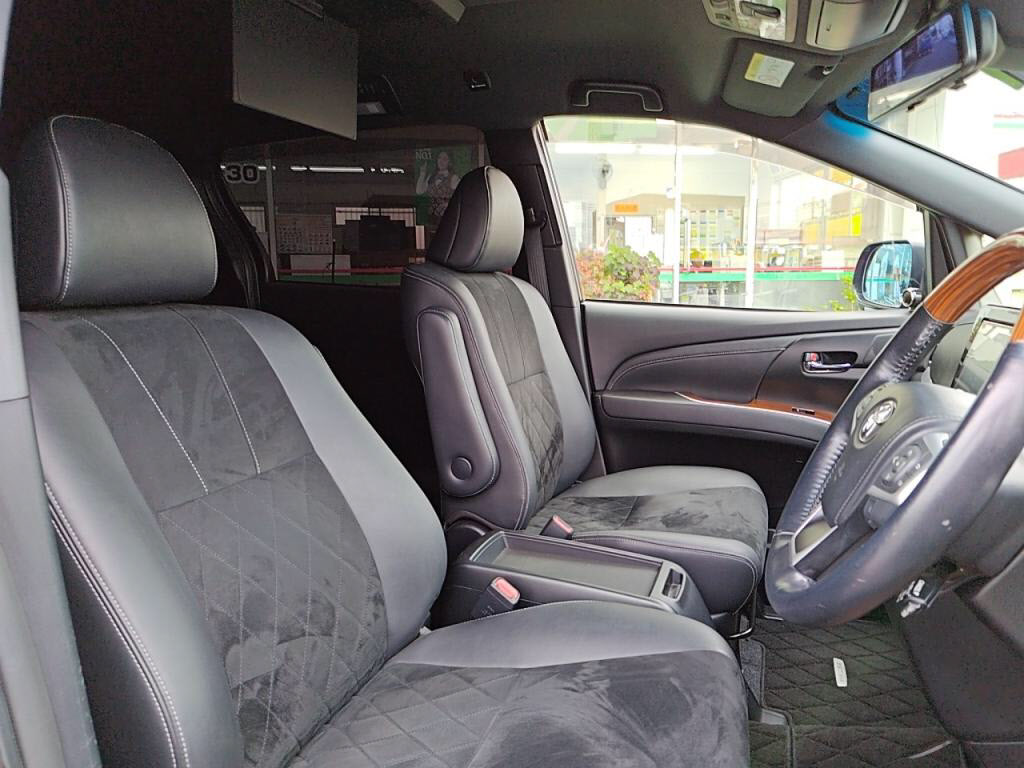 エスティマアエラスプレミアムＧの写真 19