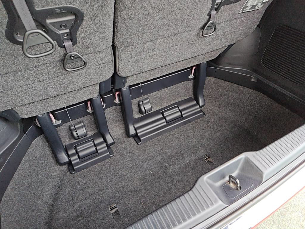 エスティマアエラスプレミアムＧの写真 24