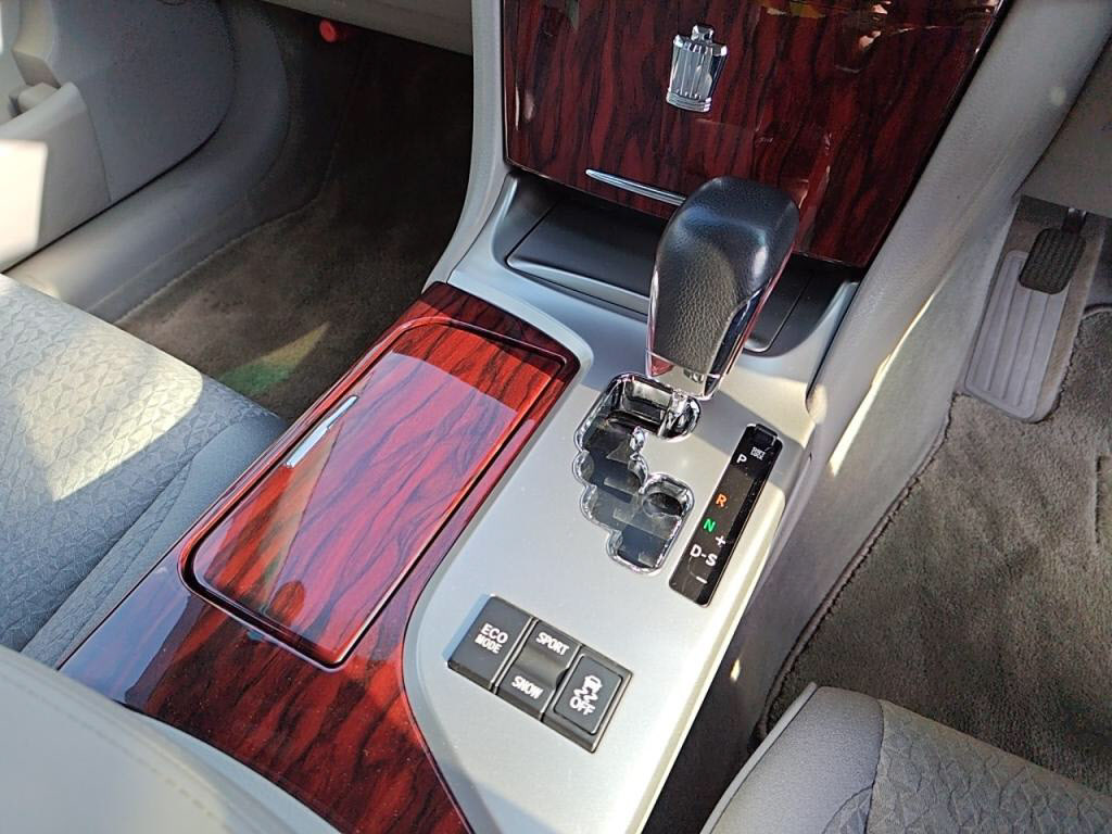 クラウンロイヤルサルーンの写真 17