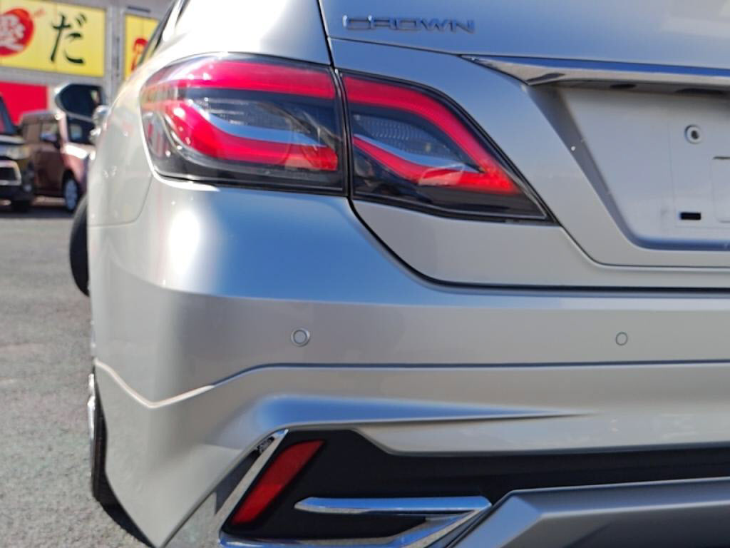 クラウンハイブリッドＧの写真 12