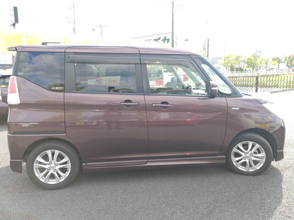 ソリオハイブリッドＭＺの写真 12