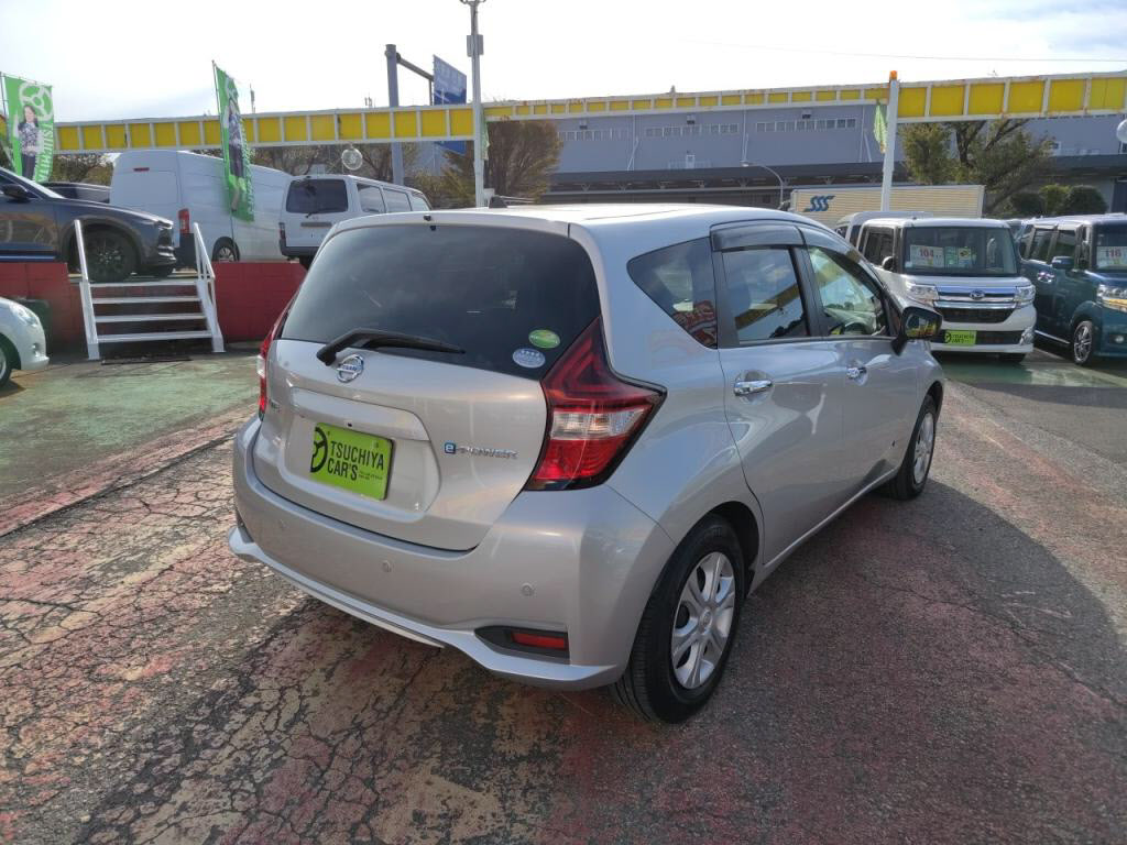 ノートｅパワーｅパワーＢの写真 11