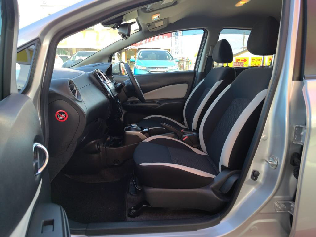 ノートｅパワーｅパワーＢの写真 21