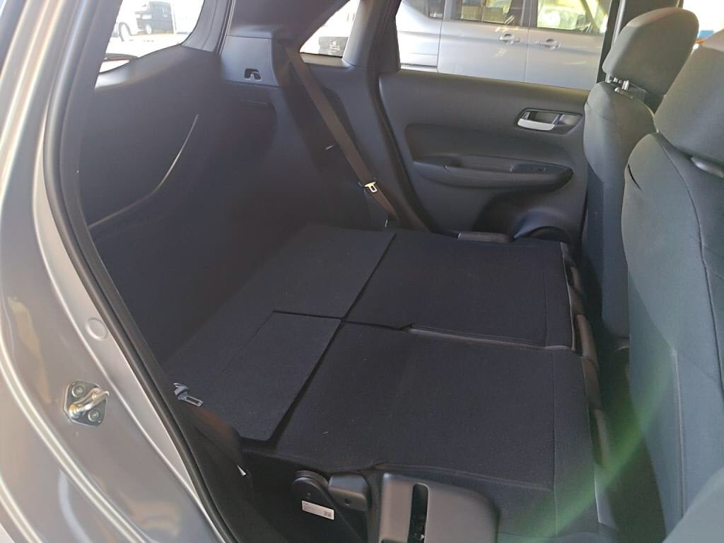 フィットハイブリッドｅＨＥＶベーシックの写真 23