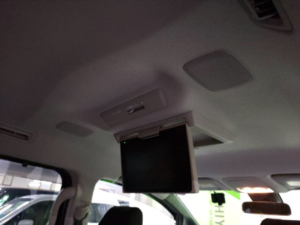 ヴォクシーＶの写真 24