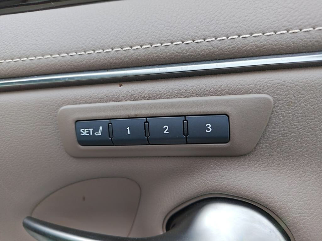 ＥＳＥＳ３００ｈの写真 23